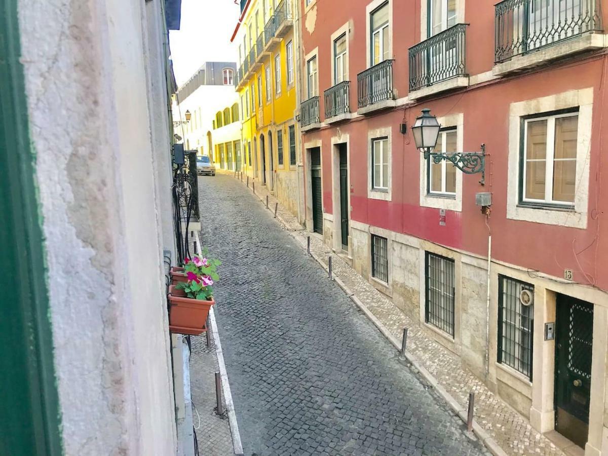 Charming Flat Lägenhet Lisboa Exteriör bild